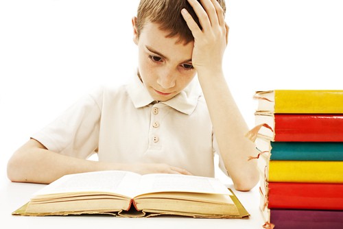 how to help a child with dyslexia